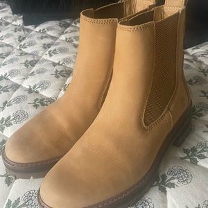 Timberland slip on chelsey boots, never worn.